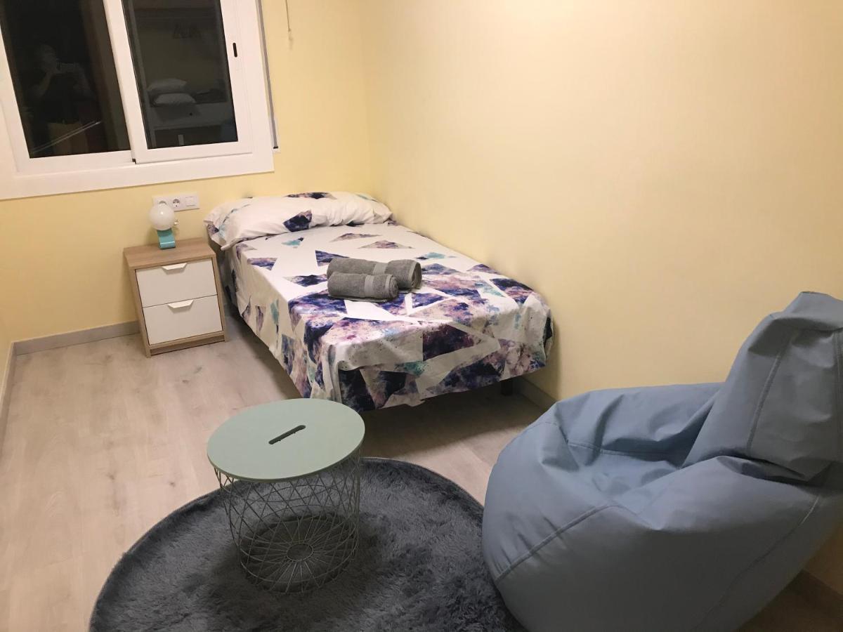 Апартаменти Cerdanyola Centro Серданьола-дель-Вальєс Екстер'єр фото